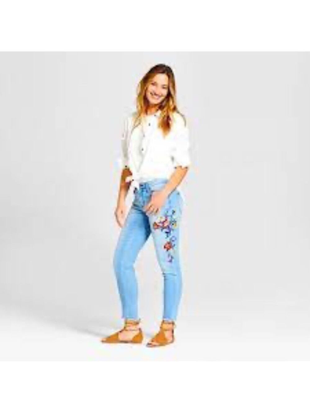 Universal Thread Embroidered Raw Hem Mid Rise Skinny Jeans